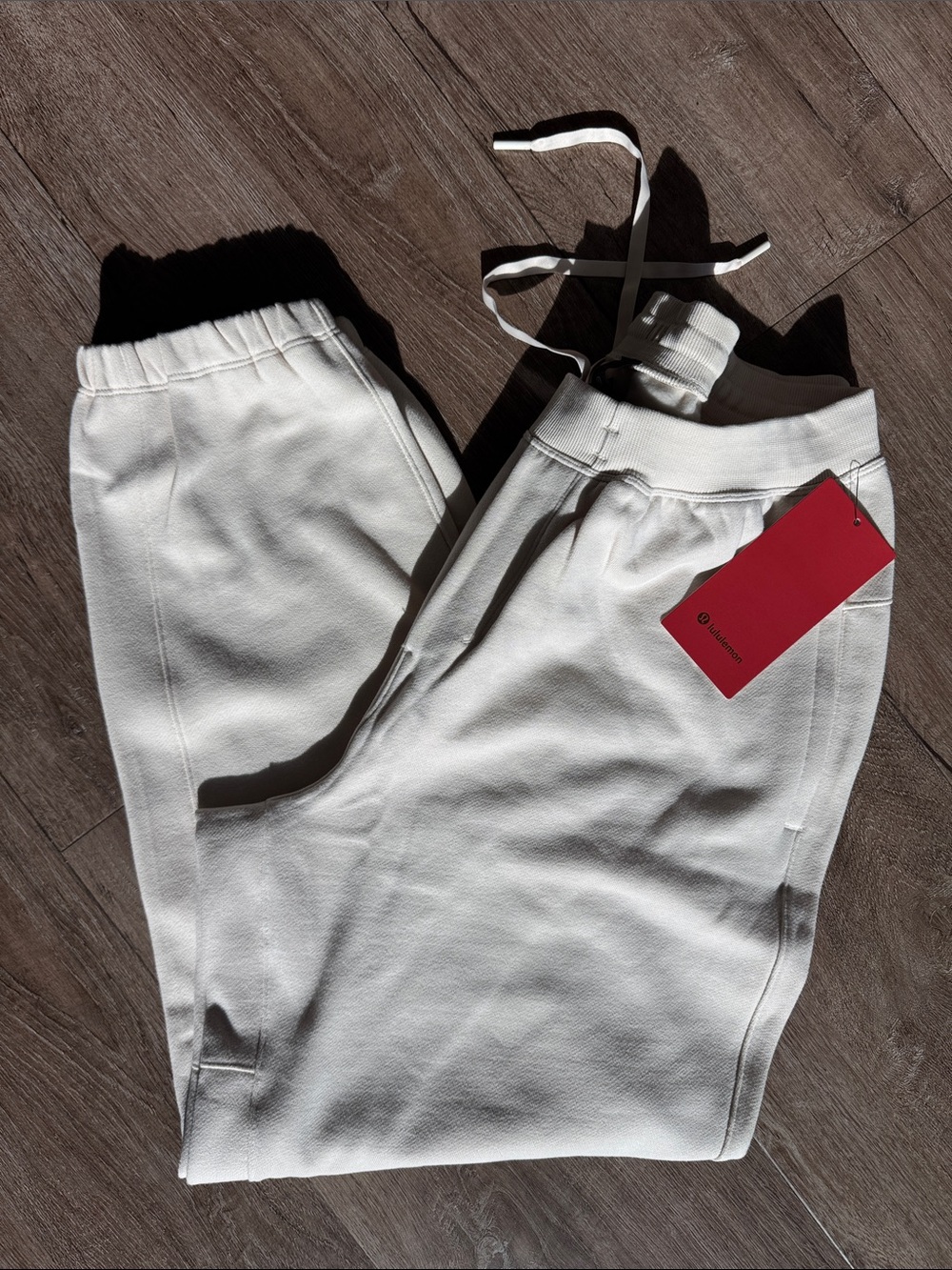 Lululemon Steady State Jogger Relaxed Fit Men's Jogger NWT Breakfast Tea Large - Picture 1 of 5